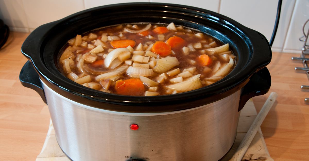 TikToker Ini Eksperimen Bikin Sup 'Abadi' yang Dimasak Nonstop 6 Hari