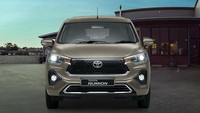 Kini, di model terbaru 2023, Rumion hadir dengan tampang yang jauh lebih modern. Mobil MPV tersebut kini hadir dengan desain fascia heksagonal seperti yang diaplikasikan di Innova Reborn maupun Innova Zenix. Fascia tersebut dilengkapi grill dengan aksen lubang seperti sarang lebah. Foto: Dok. Toyota
