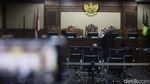 Usai Pembantaran 2 Pekan, Lukas Enembe Kembali Disidang