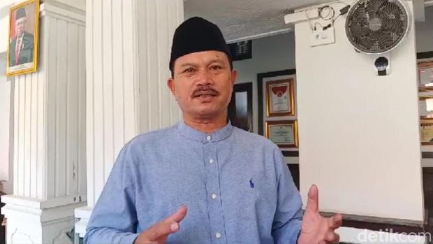Wali Kota Madiun Maidi