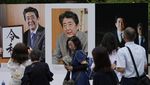 Warga Jepang Mengenang Satu Tahun Kematian Shinzo Abe
