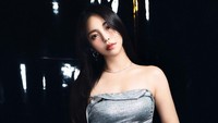 Buat comeback ini pun Youjoung menampilkan dua sisi yang berbeda dari dirinya. (Foto: Warner Music Korea) 