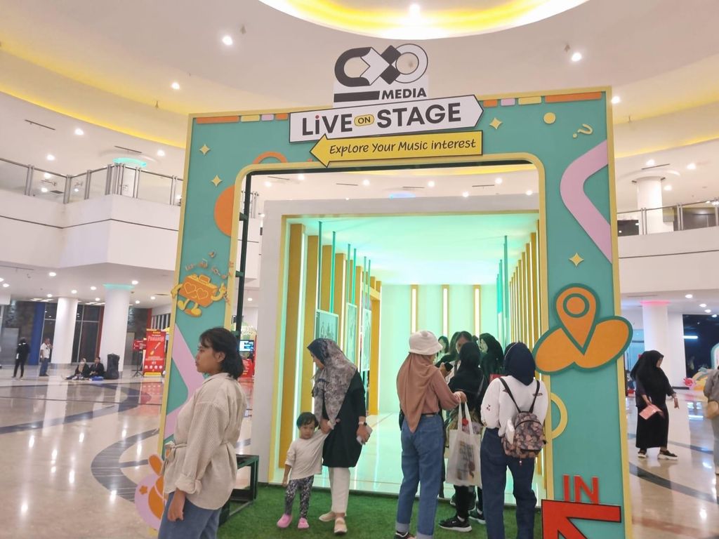 CXO Live on Stage