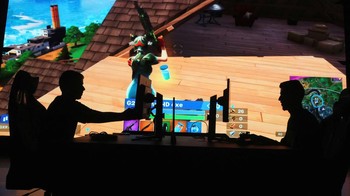 Melalui Gamers8, penyelenggara turnamen esports di Arab Saudi, menyiapkan total hadiah mencapai USD 45 juta atau sekitar Rp 694 miliar. Jumlah ini lebih banyak tiga kali lipat, bila dibandingkan tahun lalu yang hanya menyuguhkan total hadiah USD 15 juta atau sekitar Rp 231 miliar.  