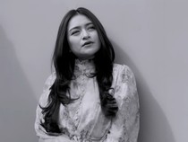 Nathalie Holscher Bungkam Saat Ditanya Alasannya Lepas Hijab