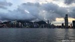 Gemerlap Senja di Hong Kong, Si Mutiara dari Timur