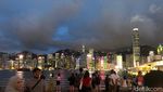 Gemerlap Senja di Hong Kong, Si Mutiara dari Timur