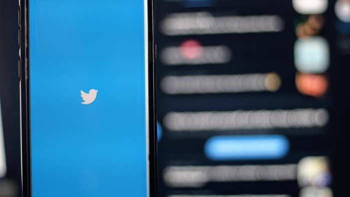 ilustrasi aplikasi Twitter