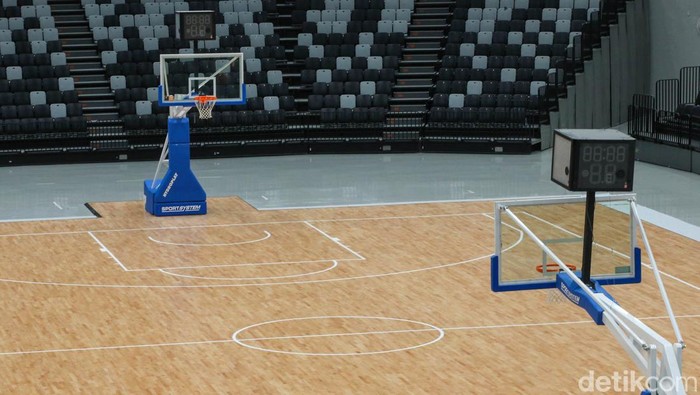 Indonesia Arena atau Stadion Multifungsi GBK, Senayan, Jakarta, siap menghelat Piala Dunia Basket 2023 pada Agustus mendatang. Yuk, lihat lebih dekat.