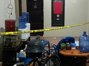 Ini Penyebab Septic Tank Meledak Saat Penghuni Kos BAB Sambil Merokok