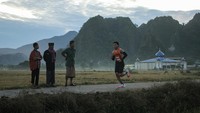 Penilaian tim asesor bukan hanya lokasinya namu bagaimana kebijakan pemerintah setempat dalam mendukung pengembangan Geopark Maros-Pangkep baik dari segi infrastruktur maupun pariwisata.  