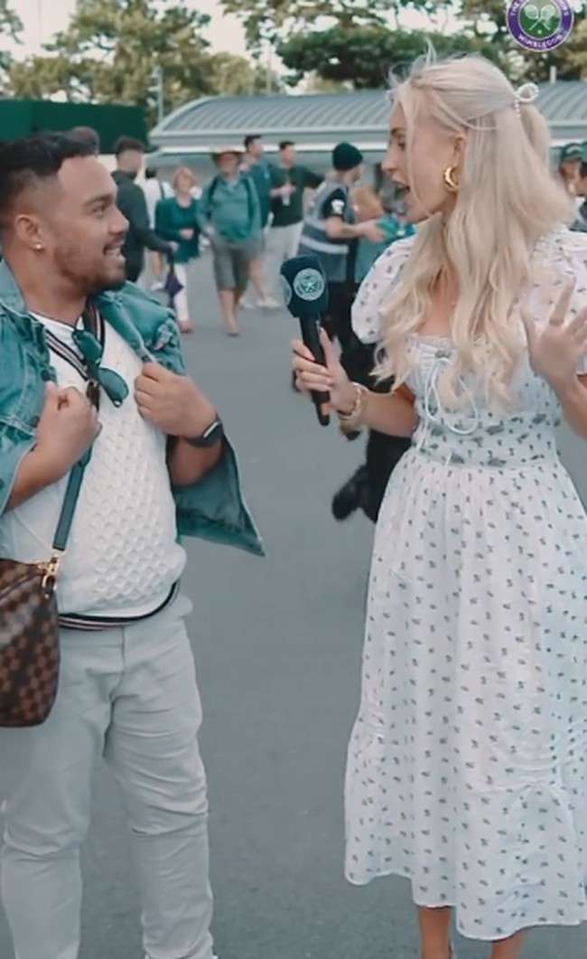 Morgan akan mencegat ‘fashion people’ dan menanyakan gaya fashion saat hadir di Wimbledon. Foto: Dok. Instagram @moorrgs