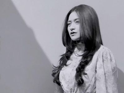 Kehidupan 5 Artis Ini Berubah Usai Cerai, Nathalie Holscher-Inara Rusli