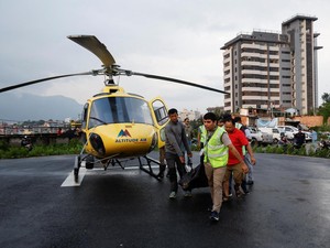 Buntut Kecelakaan di Gunung Everest, Nepal Batasi Penerbangan Helikopter