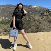 Selanjutnya, Olivia Allan dipercaya menjabat posisi Direktur di PT Citra Persada Infrastruktur, dan Direktur Utama BUMD Jasa Medivest. Ia juga merupakan Komisaris di PT Marga Sarana Jabar. Foto: Dok. Instagram @oliviasumargo