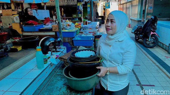 Pedagang Pasar Cihapit Bandung