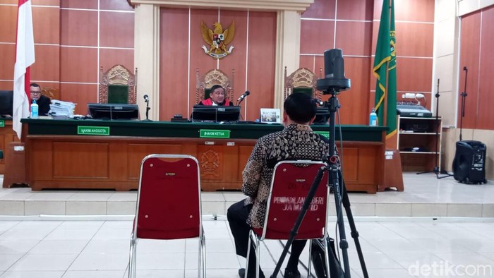 Praperadilan gagal bayar Bank Jambi menghadirkan ahli hukum pembela Ds