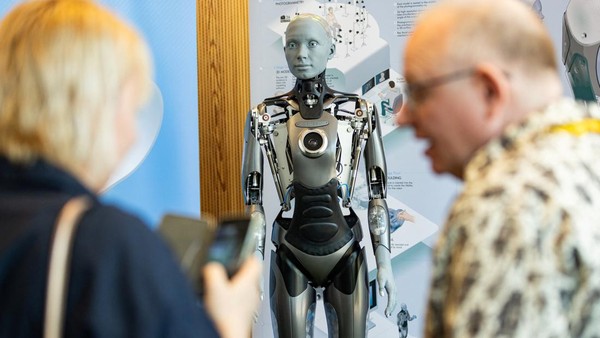 Saat Para Robot Humanoid Berkumpul di Forum AI