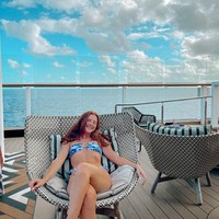 Sophia terlihat sering menghabiskan waktu di kapal pesiar. Foto: Instagram Sophia Celentano