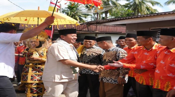 Suhardiman Amby menjadi Bupati Kuansing defenitif