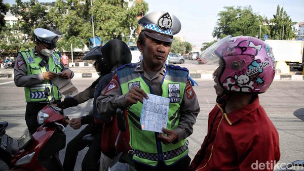 Surat Cinta untuk Pengendara yang Terjaring Operasi Patuh Jaya