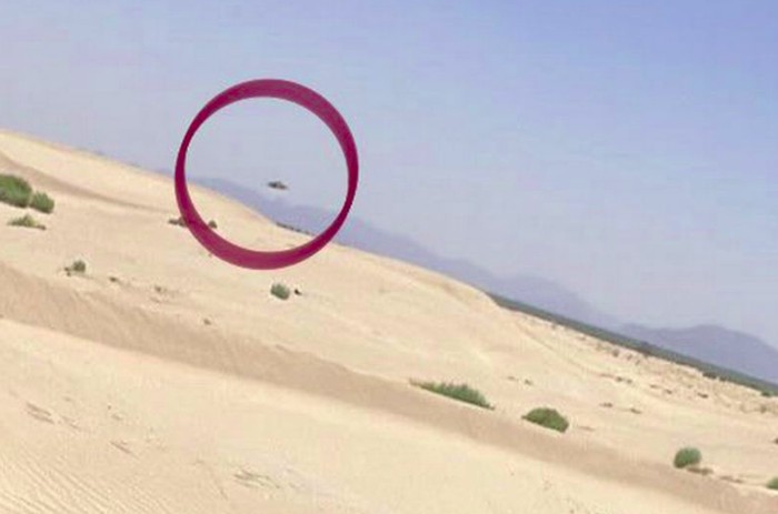 Turis lihat UFO di padang pasir Meksiko