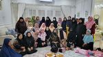 Keseruan Umi Pipik saat Kulineran Bareng Abidzar dan Adiba