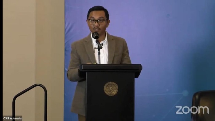 Kepala Departemen Politik dan Perubahan Sosial CSIS Arya Fernandes