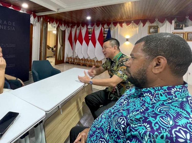 Audiensi dengan Mendag, Bupati Kaimana Bahas Revitalisasi Pasar