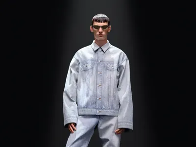 Tren Street Style Mewah, Jeans Rp 407 Juta di Paris Fashion Week