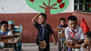 Belajar dan Bermain di MPLS Siswa SD