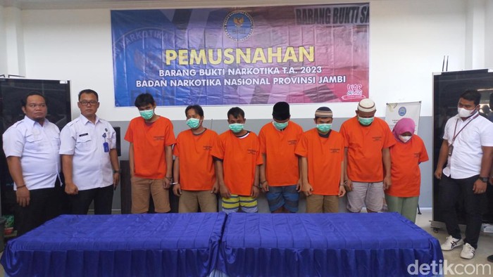 Sebanyak 7 pengedar narkotika ditangkap BNNP Jambi.