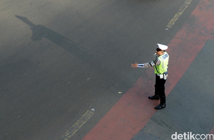 Operasi Patuh Jaya 2023 digelar di wilayah DKI Jakarta dan sekitarnya mulai dari 10-23 Juli 2023. Ada 14 pelanggaran yang disasar saat Operasi Patuh Jaya 2023.