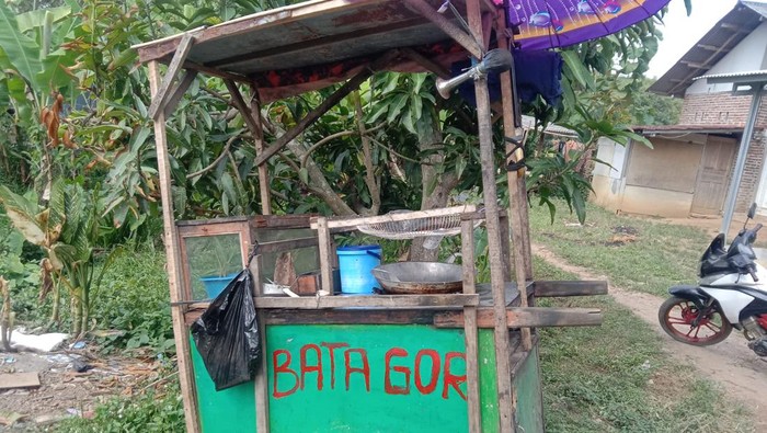 Gerobak batagor saksi bisu predator seks di Indramayu