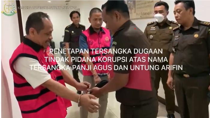 Jaksa Tahan 2 Tersangka Kasus Korupsi Pengelolaan Tagihan Listrik