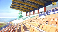 Stadion SJH memiliki kapasitas 27.166 single seat dengan luas lahan 6,3 Ha dan luas bangunan 28.177 m2.