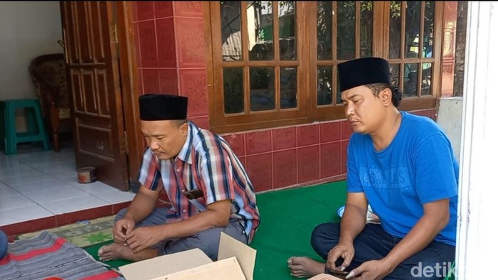 Keluarga jemaah haji asal Probolinggo masih berduka