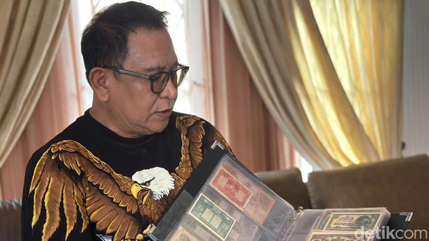 Komunitas uang kuno surabaya