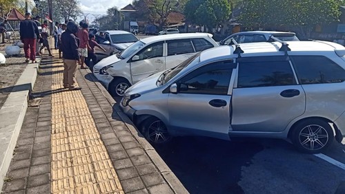 Laka lantas di Jalan Raya Amlapura-Denpasar tepatnya di Banjar Dinas Yeh Malet,Desa Antiga Kelod, Kecamatan Manggis, Kabupaten Karangasem Rabu (12/7/2023) (Dok. Polsek Manggis)