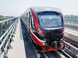 Target 140 Ribu Orang Beralih ke LRT demi Kurangi Macet