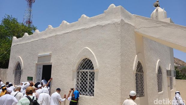 Masjid Addas dan Suasana Thaif