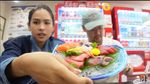 Manis! Ini Momen Romantis Maudy Ayunda dan Jesse Choi Jajan di Jepang