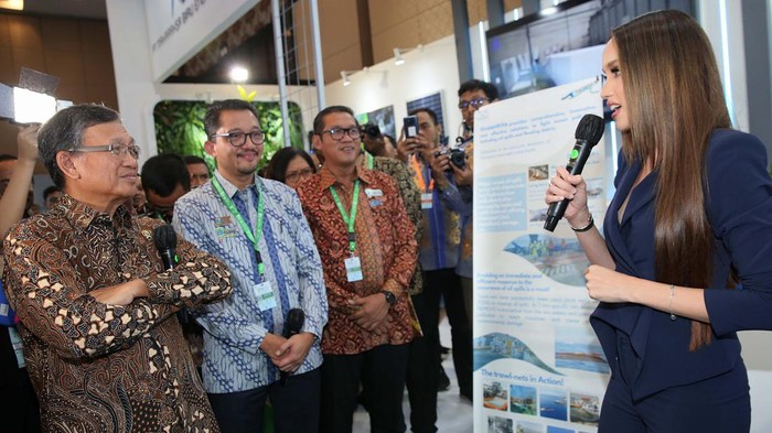 Pameran Indonesia EBTKE ConEx Tahun 2023 tengah digelar di ICE BSD, Tangerang. Pameran energi terbarukan ini dibuka oleh Menteri ESDM Arifin Tasrif.