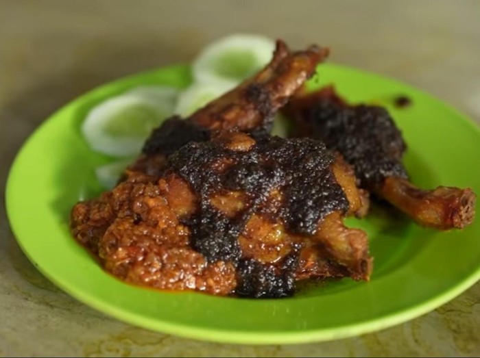 Bebek goreng Madura rekomendasi Nex Carlos