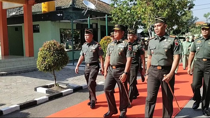 Pangdam Brawijaya Mayjen Farid Makruf