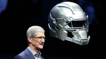 Tak cukup Apple Vision, kamu bisa membeli Helmet ini. Foto: Reddit/AdStraAtreyu