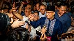 Pulang Haji, Anies Disambut Hangat AHY dan Pendukung