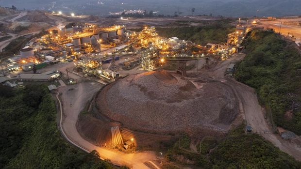 Selain Freeport, ada banyak tambang emas di Indonesia. Bahkan salah satunya ada di Jatim. Untuk lebih jelasnya, detikers bisa menyimak ulasan berikut ini.