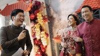 Selamat berbahagia, Tina Toon dan Daniel! Foto: Instagram Tina Toon