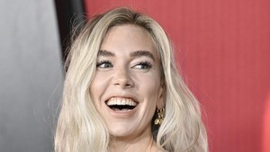Belum muncul resmi di film, tapi Vanessa Kirby udah didaulat jadi Sue Storm, si Invisible Woman dari Fantastic Four. Harapan fans? MCU kasih panggung buat Sue jadi lebih dari sekadar cewek di cinta segitiga. Dia punya kekuatan tak terlihat (literally dan figuratif) tapi bisa jadi jantung emosional tim. Kita tunggu penampilan resminya, MCU jangan main-main ya! Foto: Evan Agostini/Invision/AP/Evan Agostini